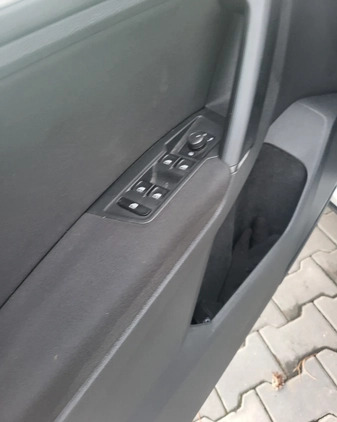 Volkswagen Tiguan cena 99000 przebieg: 34500, rok produkcji 2019 z Jasło małe 137
